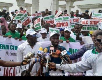 President Tinubu: Youths Stage Dramatic Support Protest At National Assembly Gains Remarkable Momentum