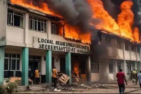 Rivers State In Turmoil: Gunmen Kill Five, Lga Offices Torched