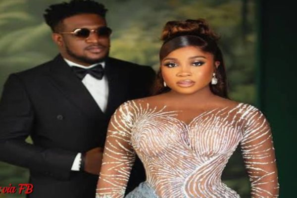 Veekee James Sparks Viral Debate: ‘Mr. And Mrs. Various Currencies’ Clash Over Money-Spraying Tradition At Star-Studded Lagos Wedding