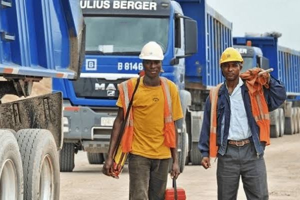 Federal Government Orders Julius Berger To Leave Abuja-Kano Road Project Site