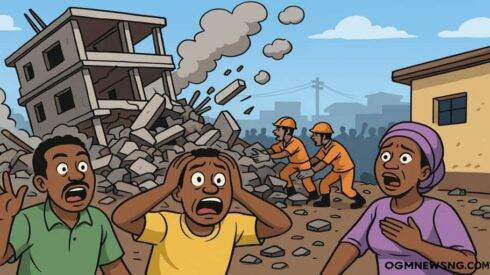 Building Collapse: Panic as Uncompleted House Fall for Ikorodu Lagos – Many People Fit Still Dey Under