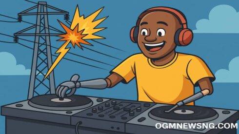 DJ Bankole Wey Electric Shock Chop Both E Hands Still Dey Spin Better Beats – True Life Gbas Gbos”