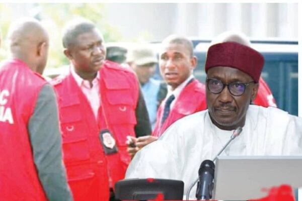 EFCC Arrests Sacked Refinery MDs Over $2.9bn Rehabilitation Fund Mismanagement, Uncovers N80bn in MD’s Account