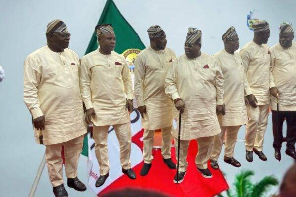 Mass Defections: PDP Governors Hold Emergency Meeting with Party Bigwigs in Abuja