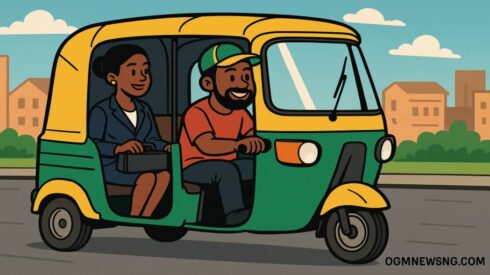 One Abia Keke Rider Shock Nigerians as E Return ₦4M Cash Weh Passenger Forget – “I No Be Mugun!