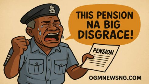 Retired Police Officer Shout Say Pension Don Turn Pure Water – Dem Dey Suffer After Serving Nigeria!