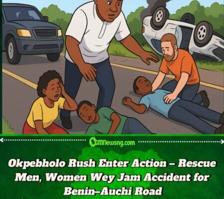 Okpebholo Show Big Courage as E Help Save Pipu for Benin–Auchi Accident Scene