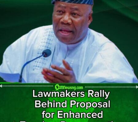 Akpabio Pushes for Improved Welfare in Education Sector