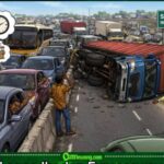 Trailer Fall Turns Lagos-Ibadan Expressway to Traffic Prison as Drivers Search for Bush Escape
