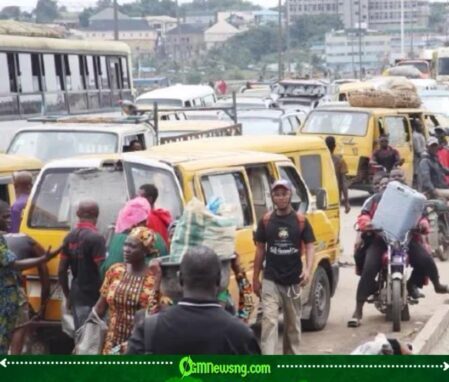 Kara Bridge Repair Turns Lagos-Ibadan Expressway Into Nigeria’s Latest “Moving Nowhere” Experience