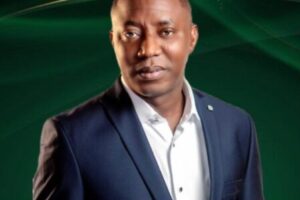 Omoyele Sowore Vows To Sack Security Chiefs Who Arrest Nigerians For Criticising Him