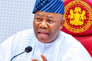 Akpabio Says He Sponsored 5,800 Muslims to Mecca, Defends Himself Against Allegations of Disrespecting Islam